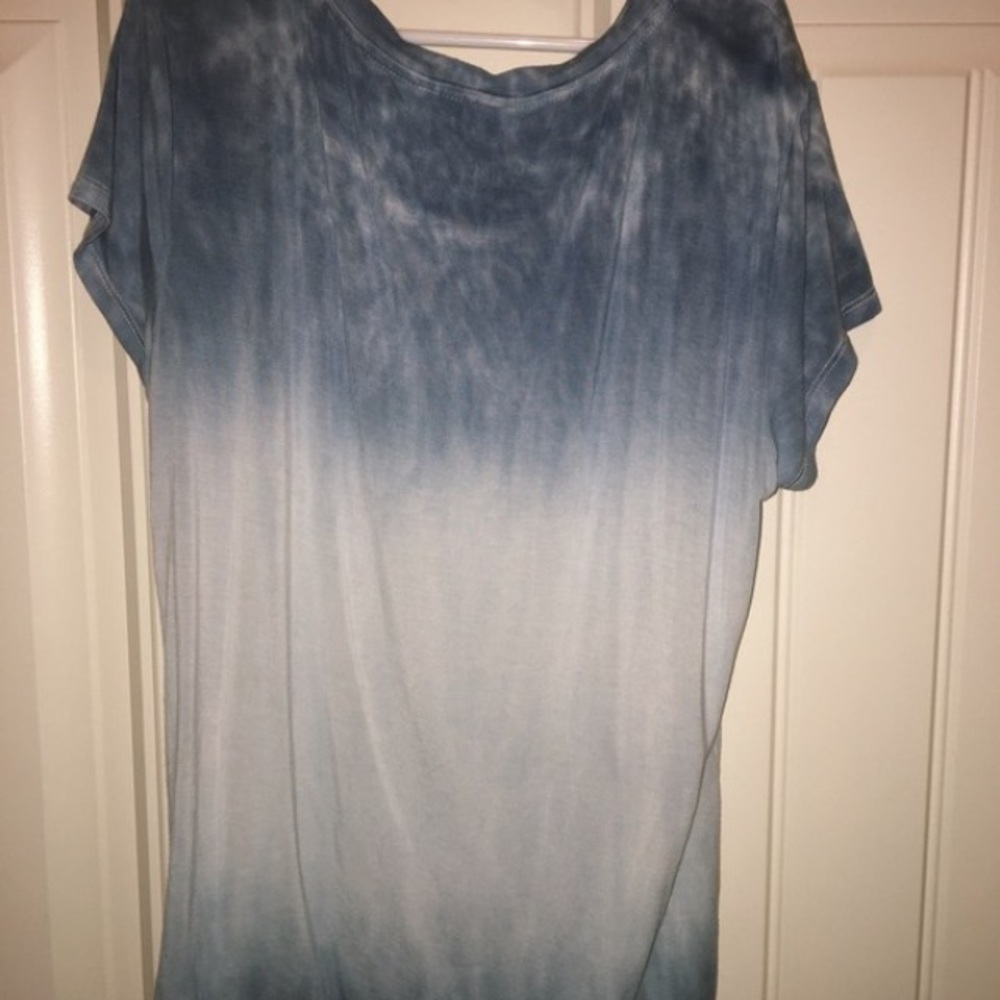 The die cropped shirt.